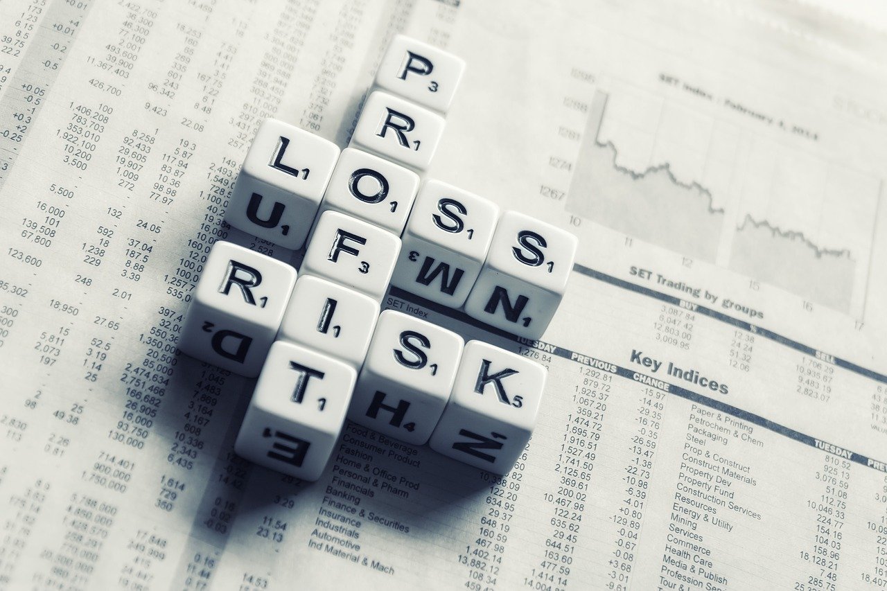 9 Risk Mitigation Strategies for Real Estate Investors