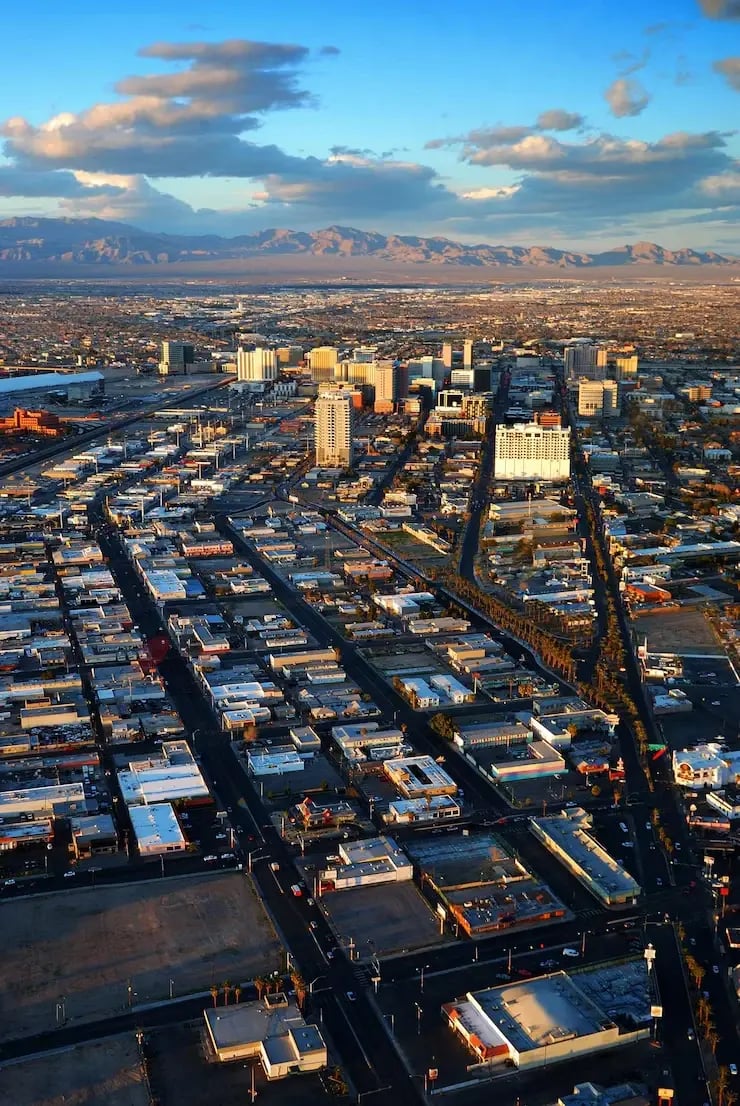 las-vegas-strip_649448-3260